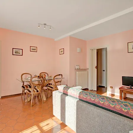 La Maison Di Annamarie Center - Happy Apartamento Stresa